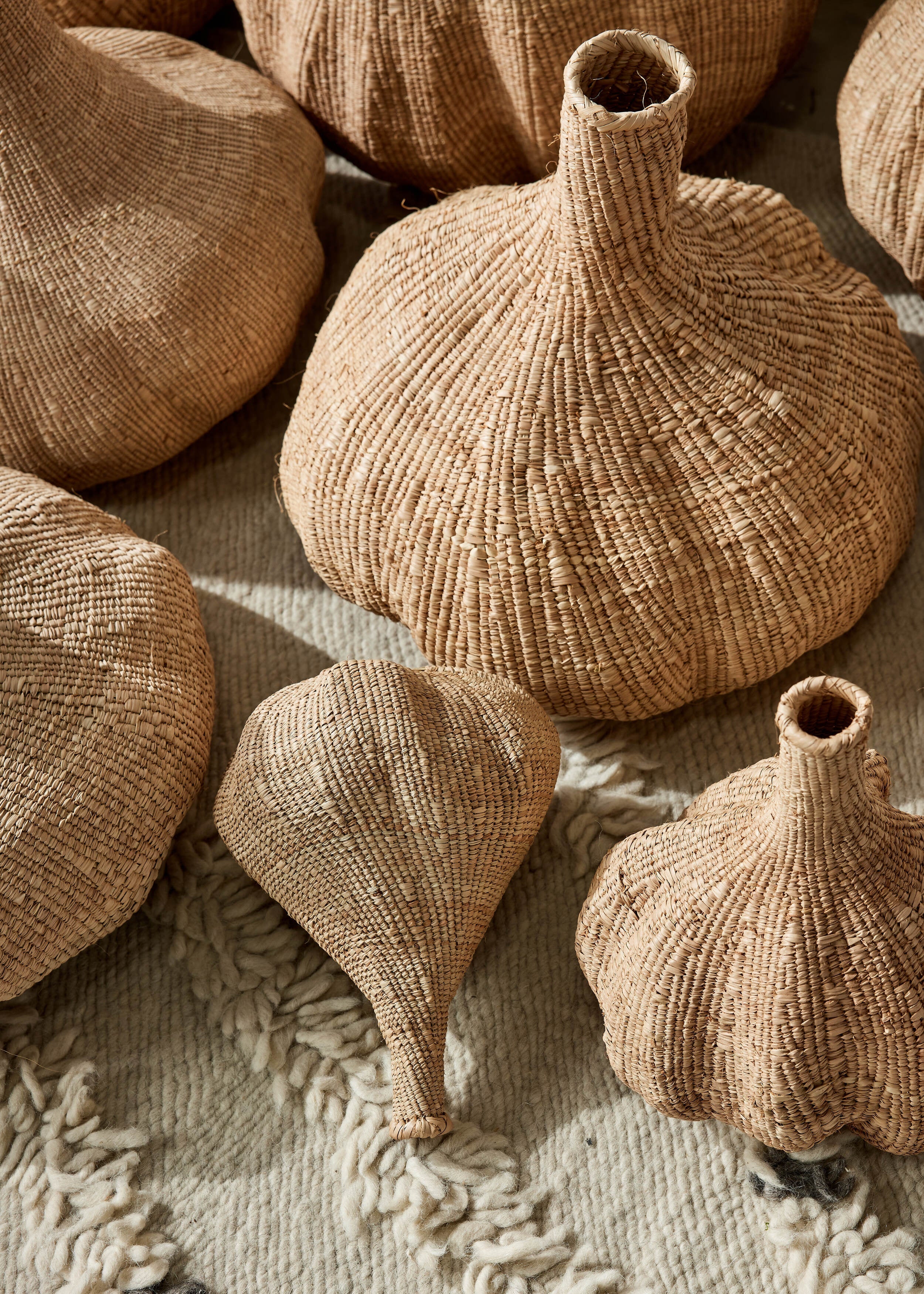 Long-Necked Ilala Garlic Gourd Basket - Atlas & Kiln