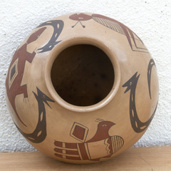 Hand-Painted Mata Ortiz Chihuahuan Pot