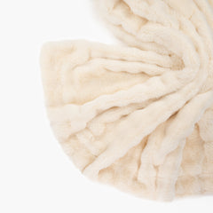 Southampton Home Cloud Faux-Fur Throw – Champagne Mist