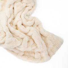 Southampton Home Cloud Faux-Fur Throw – Champagne Mist