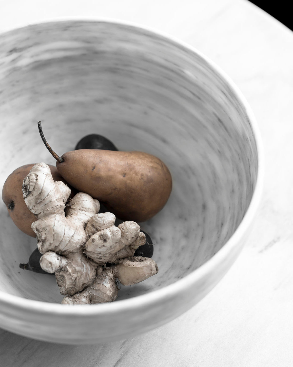 Hand Carved Bowls in White Marble - Multiple Sizes - Atlas & Kiln