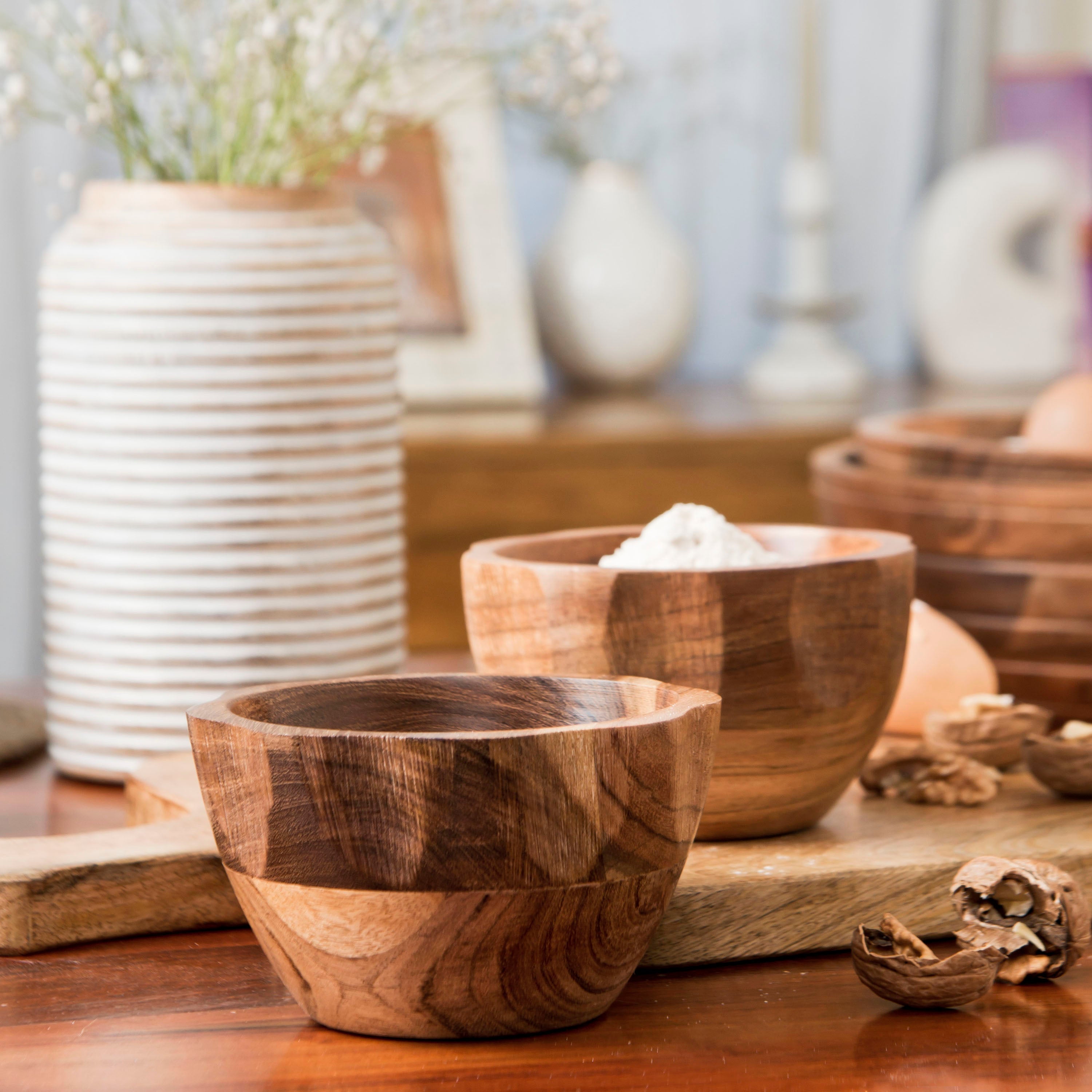 Gravon Handcrafted Acacia Wood Nut Bowls – Set of 2 - Atlas & Kiln