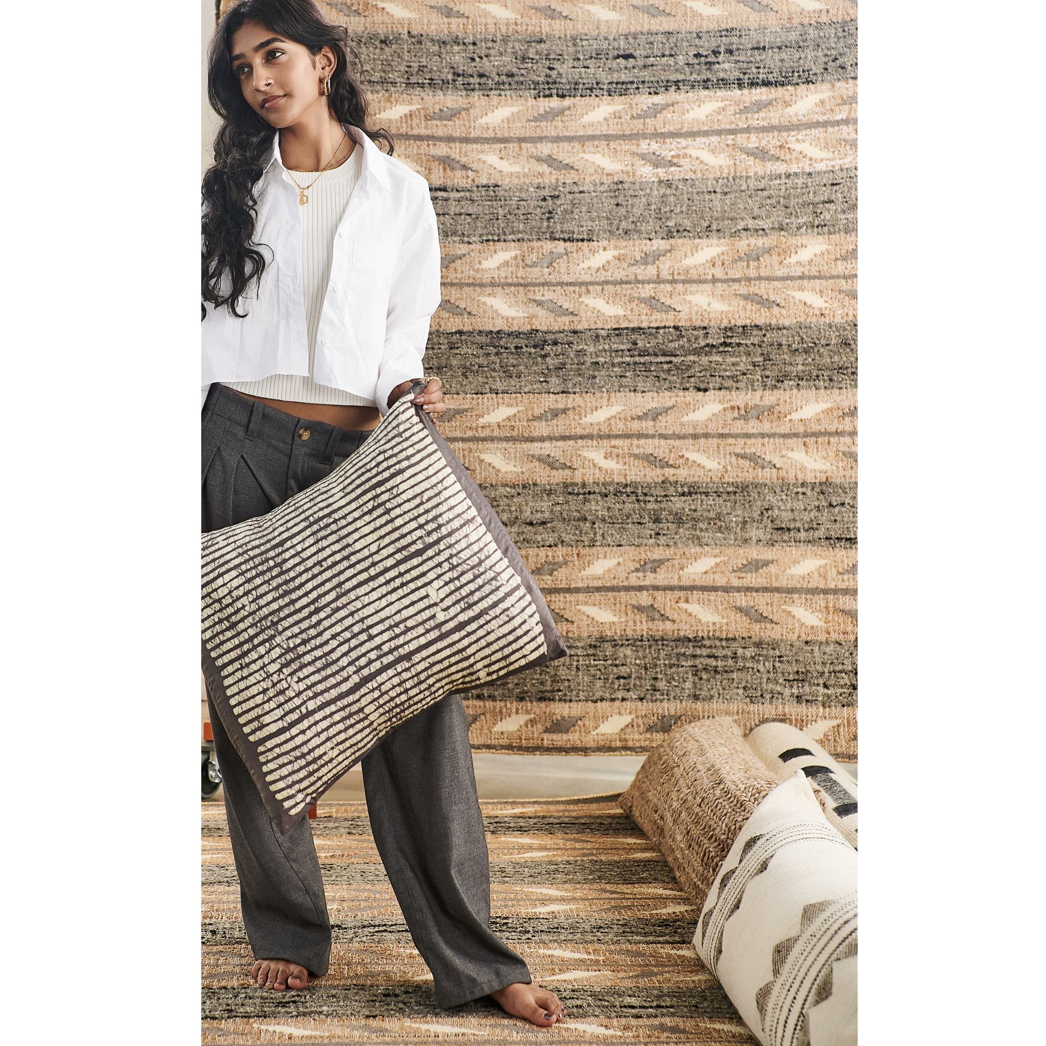 Uneven Arrows Handwoven Wool and Jute Rug - Atlas & Kiln