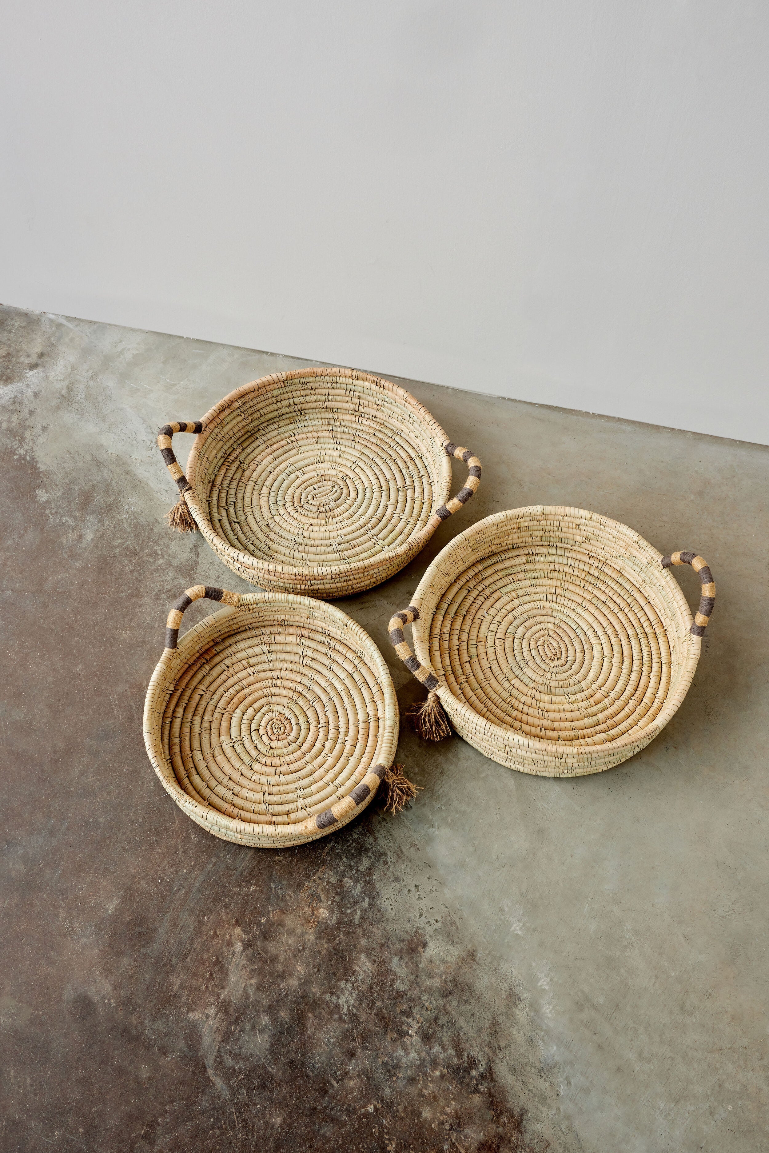 Natural Banded Betty Tray with Tassel - Atlas & Kiln