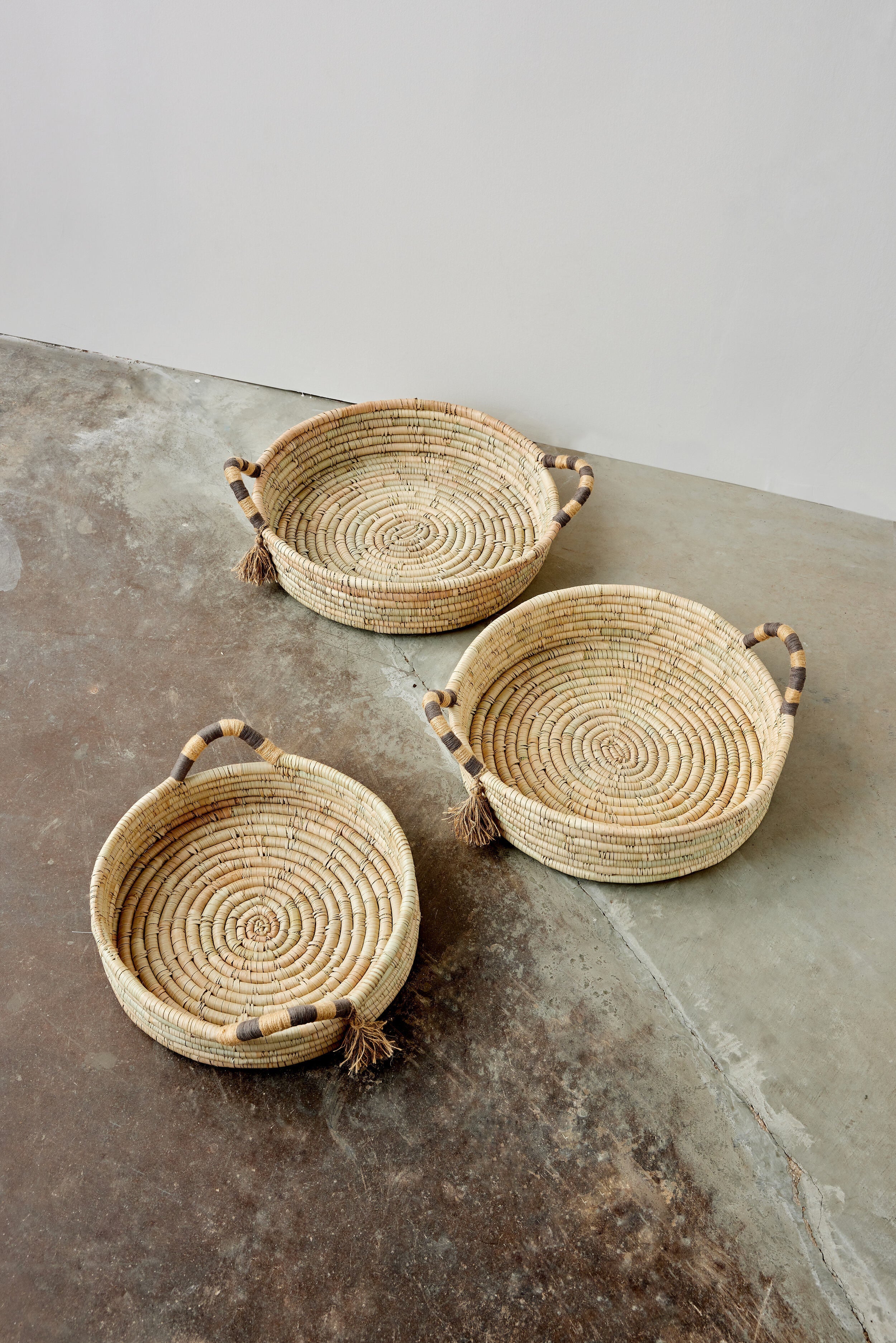 Natural Banded Betty Tray with Tassel - Atlas & Kiln