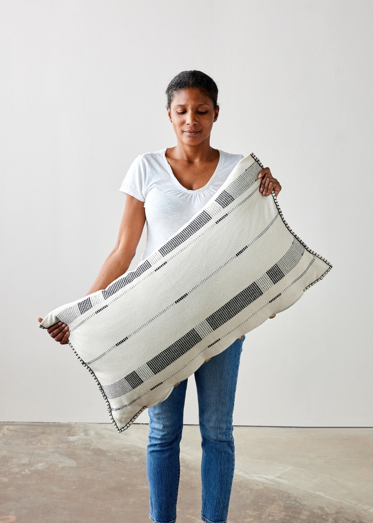 Fulcrum Onyx Oversized Cotton Lumbar Pillow - Atlas & Kiln