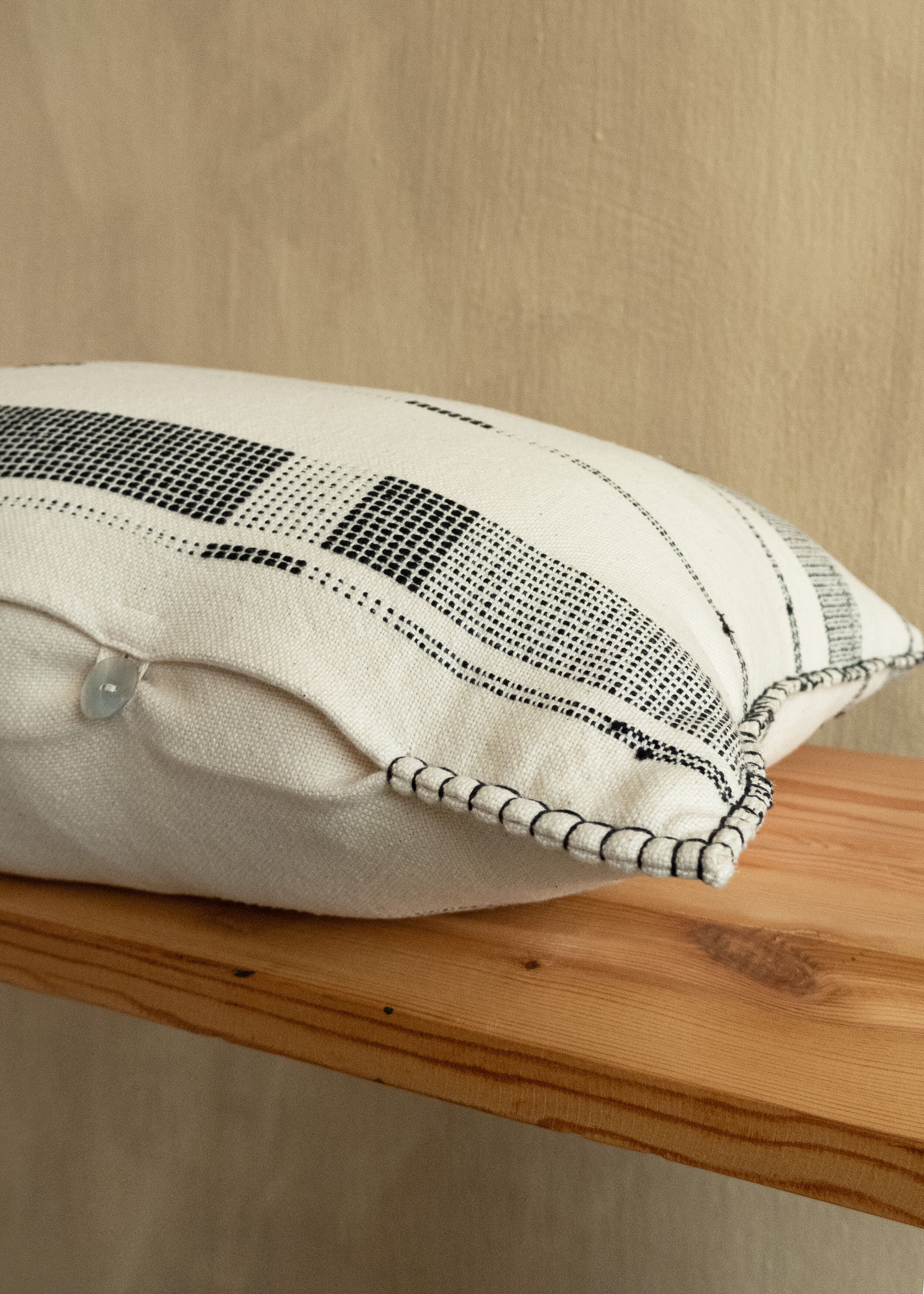 Fulcrum Onyx Oversized Cotton Lumbar Pillow - Atlas & Kiln