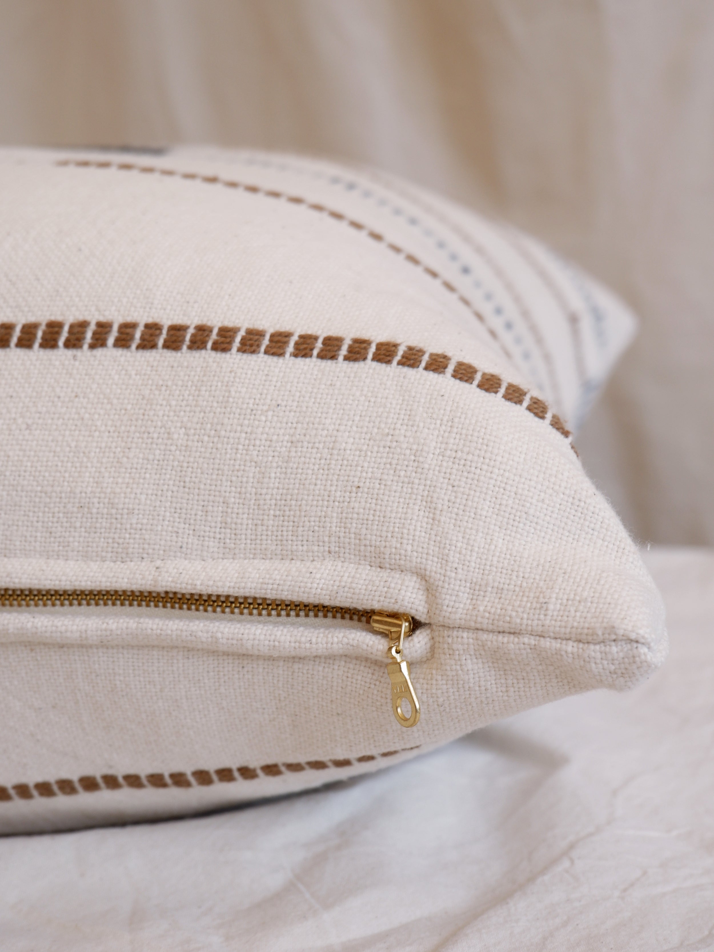 Mason Hand-Loomed Cotton Pillow - Atlas & Kiln
