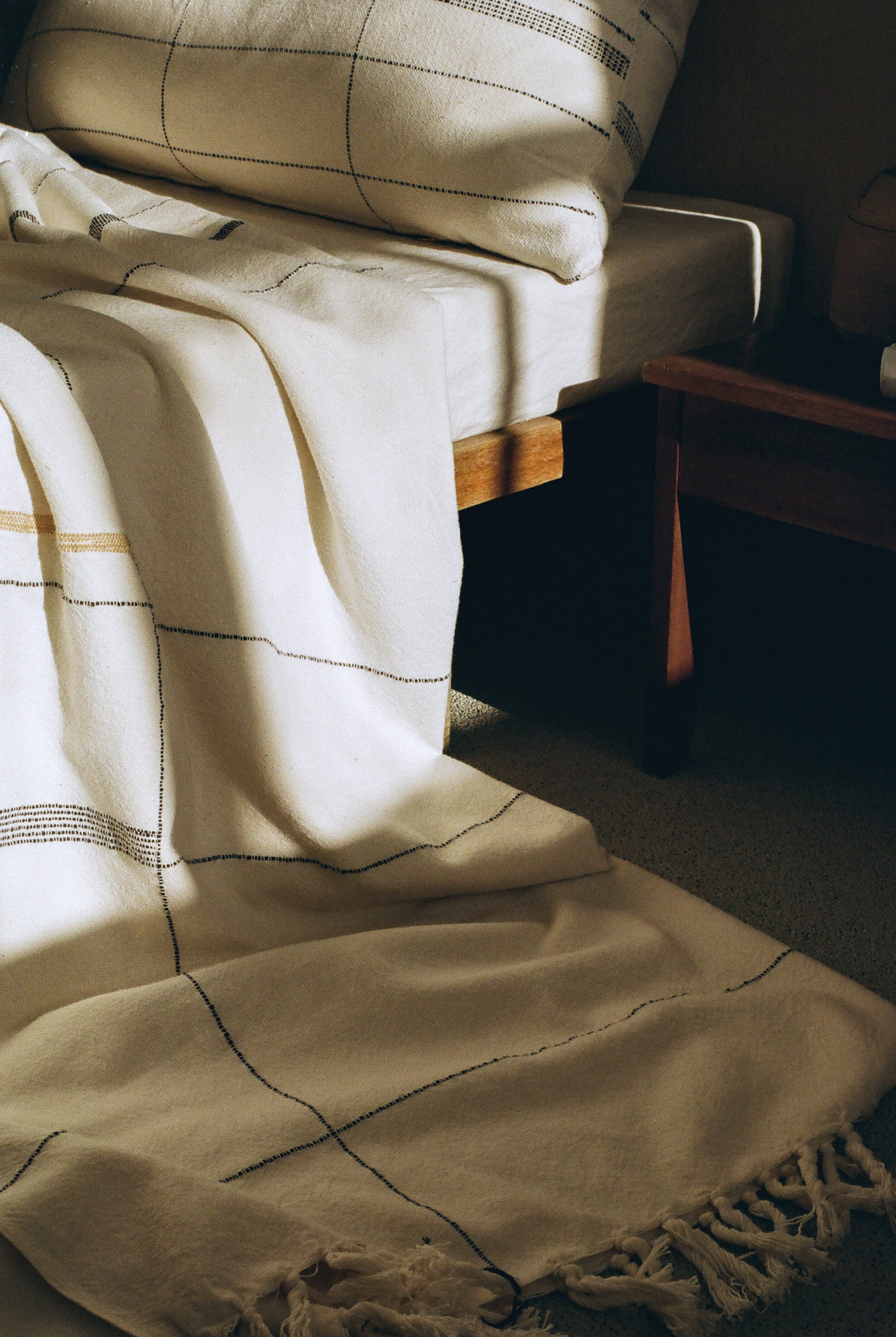 Nadi Hand-Loomed Cotton Throw - Atlas & Kiln
