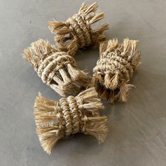 Handwoven Colombian Fique Napkin Rings – Set of 4