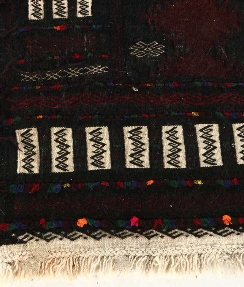 2'4" x 5' Vintage Turkish Cicim Wool Rug - Atlas & Kiln