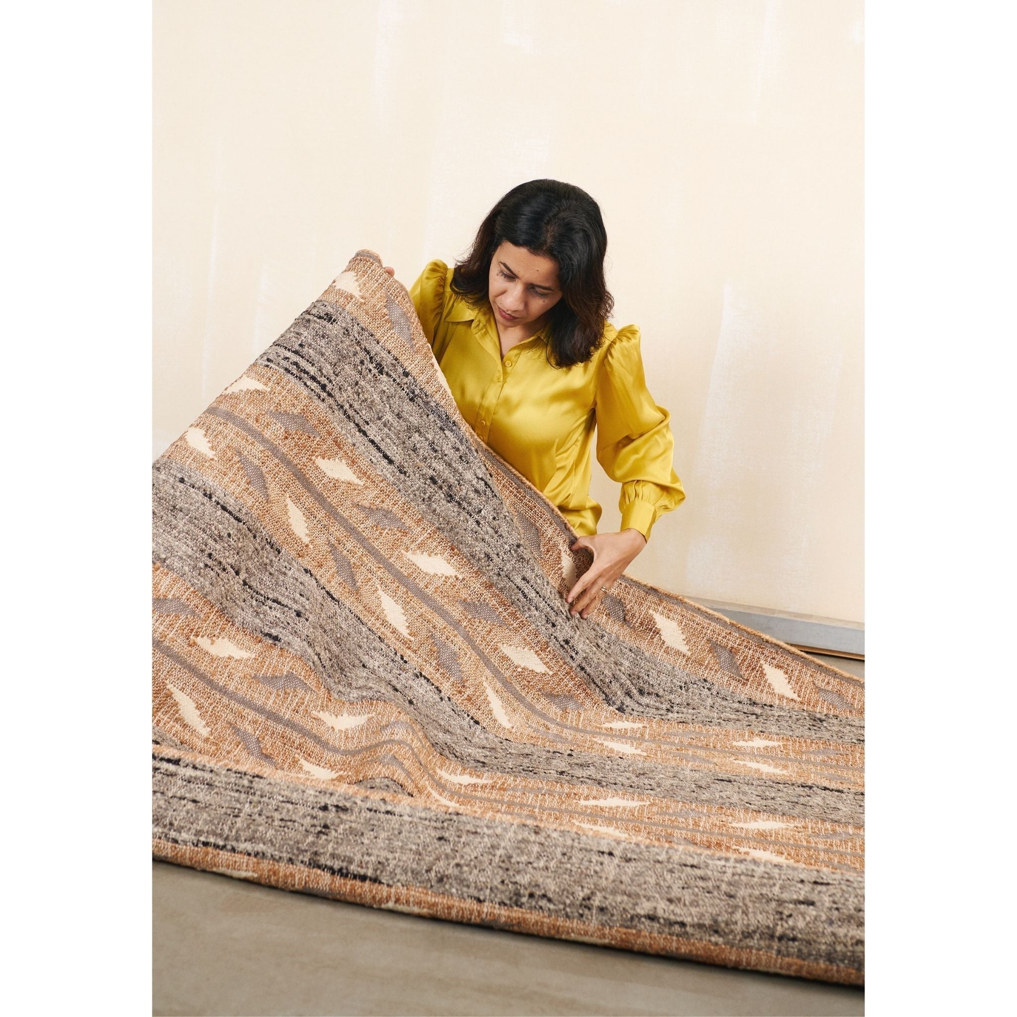 Uneven Arrows Handwoven Wool and Jute Rug - Atlas & Kiln